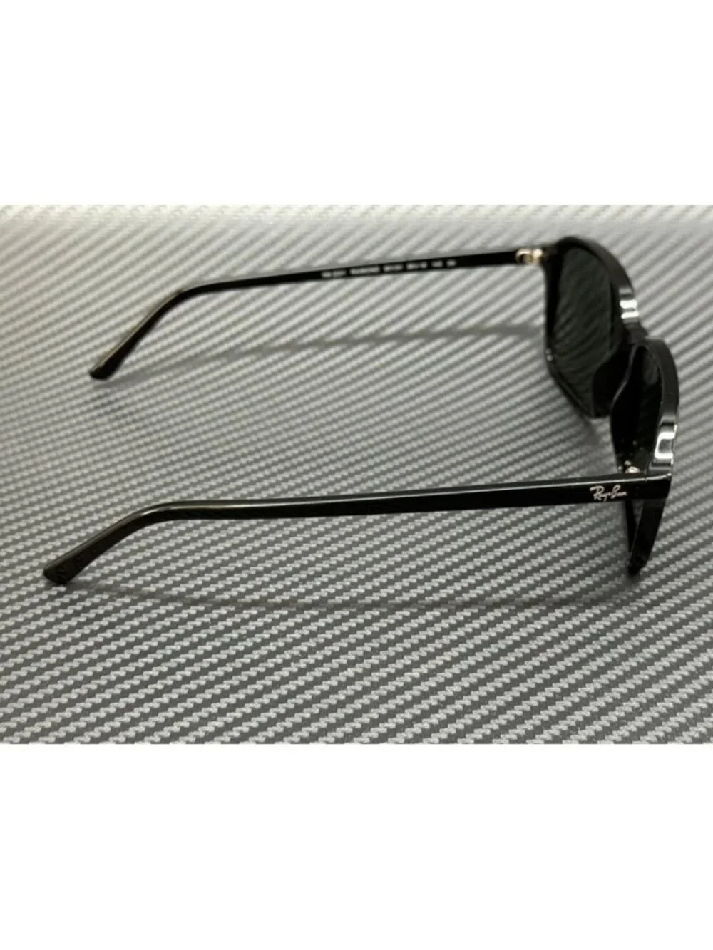 New Ray-Ban Men Black Sunglasses 58-18-145